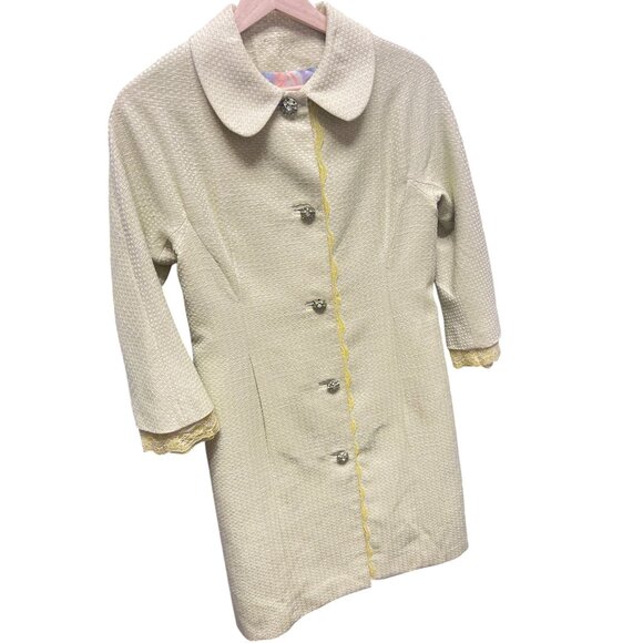 Dolce & Gabbana Spring Green & White Textured Lace Trimmed Coat - Picture 2 of 10